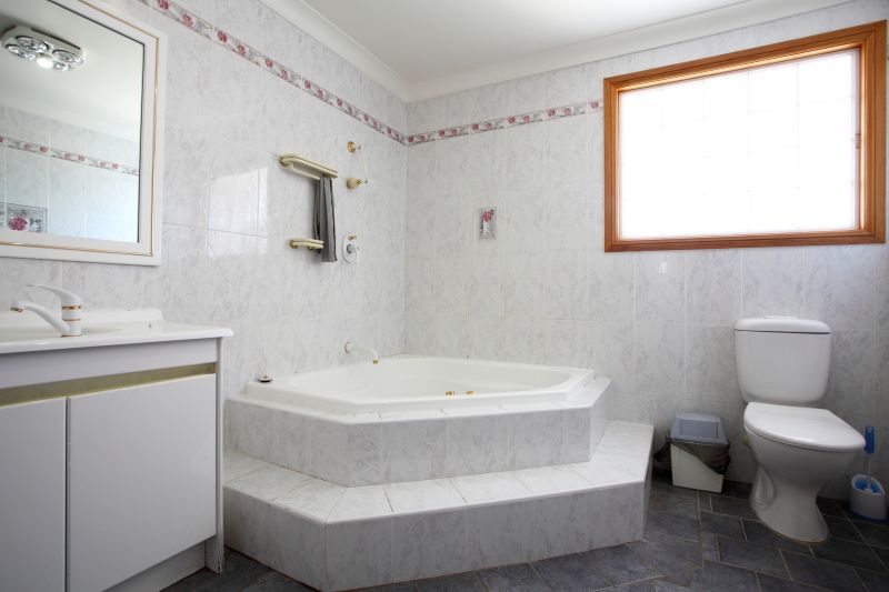 Cost of Bathtub Installation in Quincy, IL